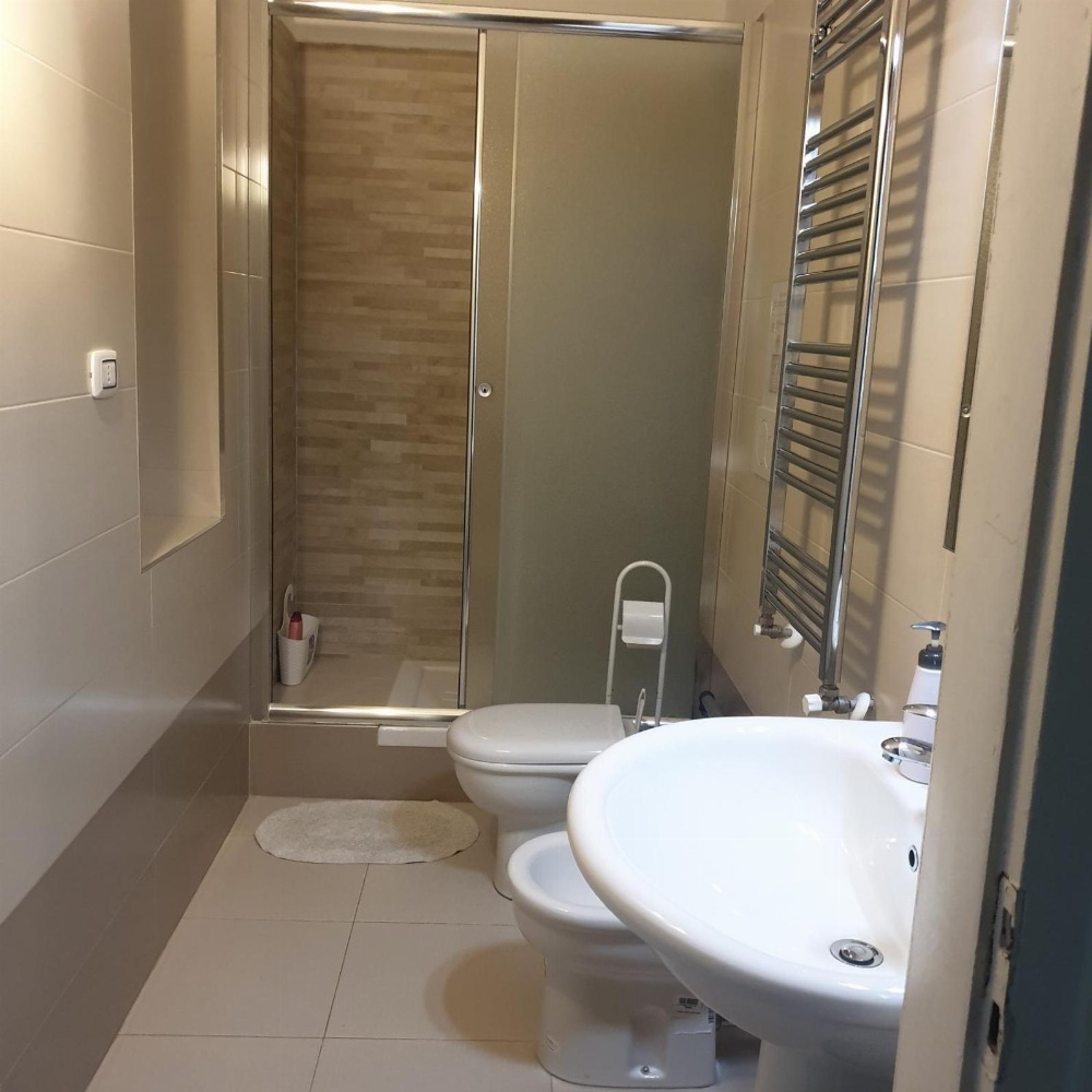 B&B GANAJ - Corso Italia 89 - BARI